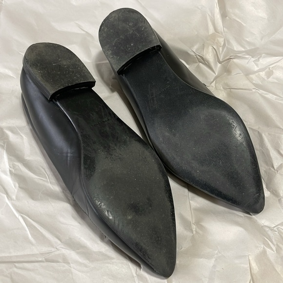 Everlane Modern Point leather flats size 8 - SOLD - Picture 3 of 6